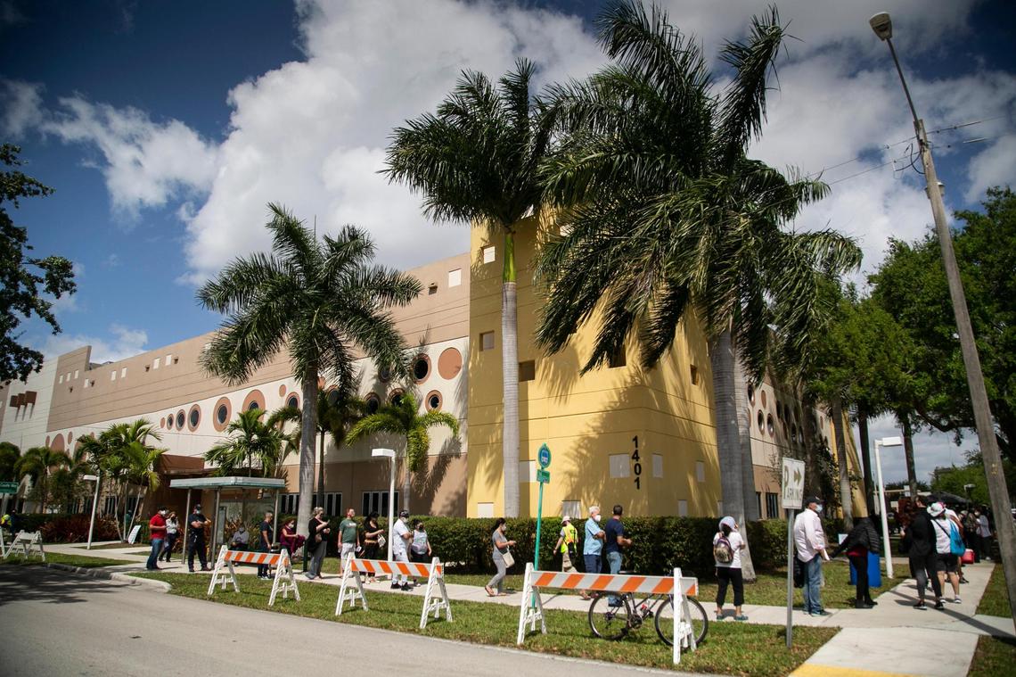 People line up to get into the gymnasium at the Miami Springs Community Center, 1401 Westward Drive, Miami Springs on Thursday, March 11. Two new satellite federal vaccination sites opened on Thursday, one in North Miami Beach and the other in Miami Springs