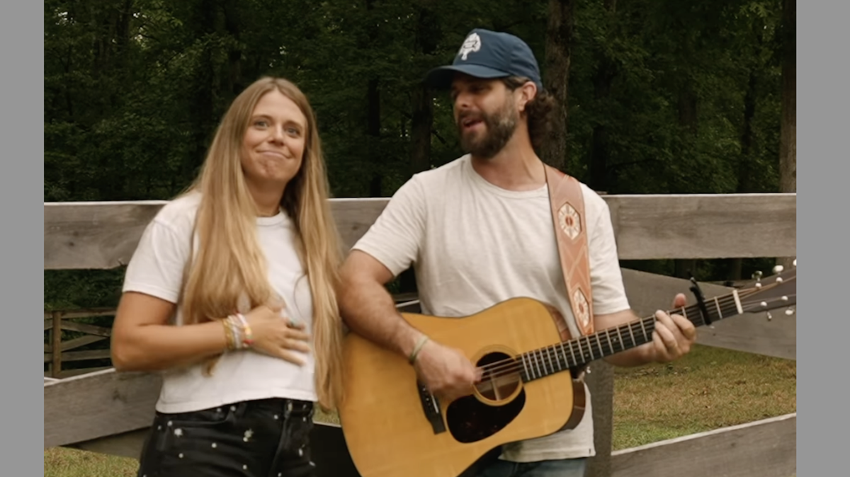 Thomas Rhett and wife Lauren share big family announcement.