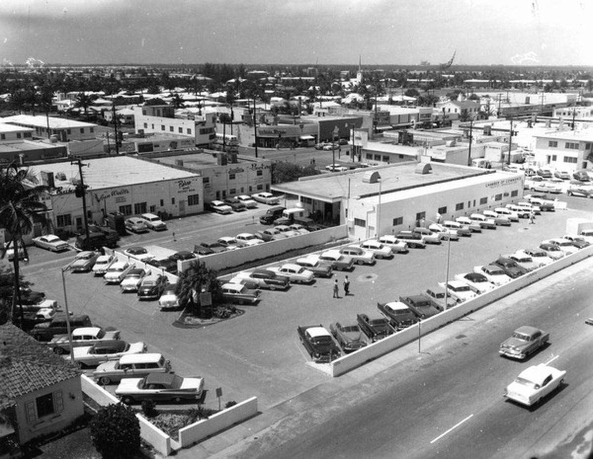 Post office and surrounding building in the Surfside business district in 1956.
