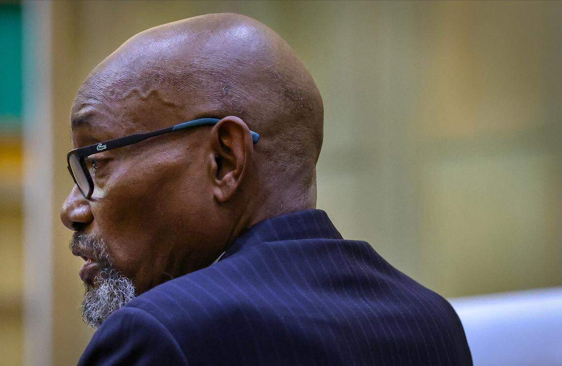 Defense attorney Tony Moss gives his opening statement during the penalty sentencing trial of Anthawn Ragan Jr. Anthawn Ragan Jr., who went on a murder and robbery spree in 2013, appeared in Courtroom 4-6 for his death penalty sentencing for the killing of a 10-year-old boy during a nail salon robbery on Monday, February 9, 2026, at the Richard E. Gerstein Justice Building in Miami, Florida. Ragan waived his right to a jury trial, meaning Miami-Dade Circuit Court Judge Marisa Tinkler Mendez will decide on whether he gets life or death.