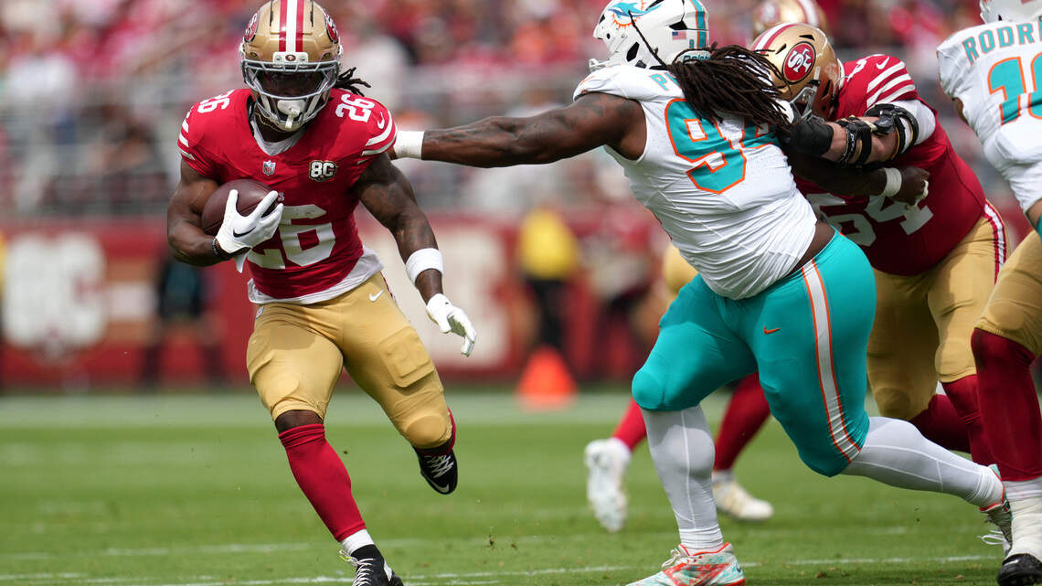 Fins fail to show up in second half in 35-13 loss to 49ers + more takeaways