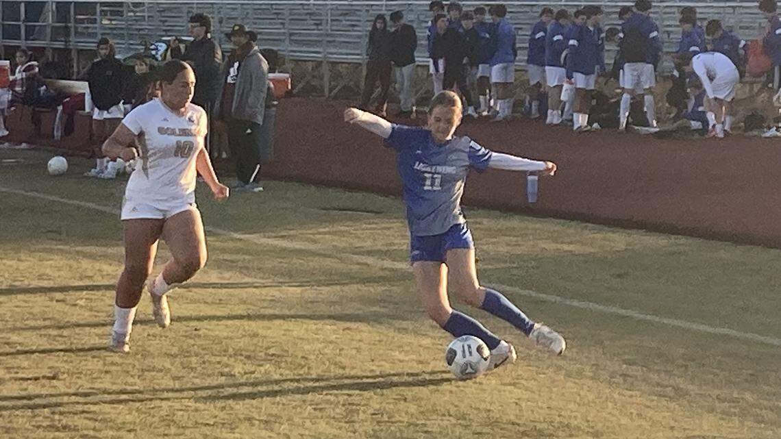 Cypress Bay girls top Goleman, resume quest for elusive state soccer title