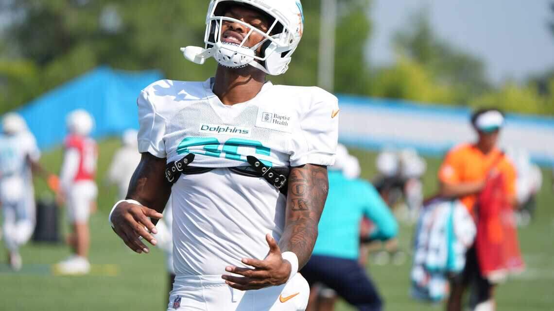 Dolphins stock report: Fins bounce back in second joint practice vs. Lions