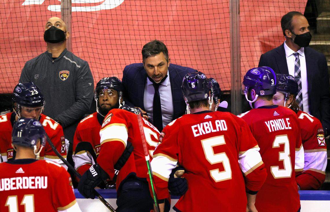Florida Panthers assistant coach Andrew Brunette gives instructions to his players during the third period of their NHL game against the Nashville Predators at the BB&T Center on Thursday, March 18, 2021 in Sunrise, Fl.