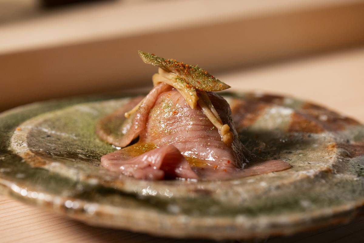 Sukiyaki de Wagyu en Yasu Omakase, en el Design District.