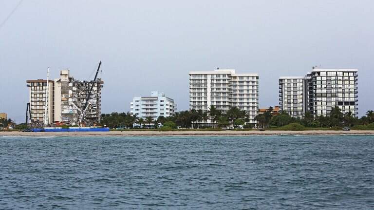 A Miami developer wants to buy out, knock down sister towers of collapsed Champlain South