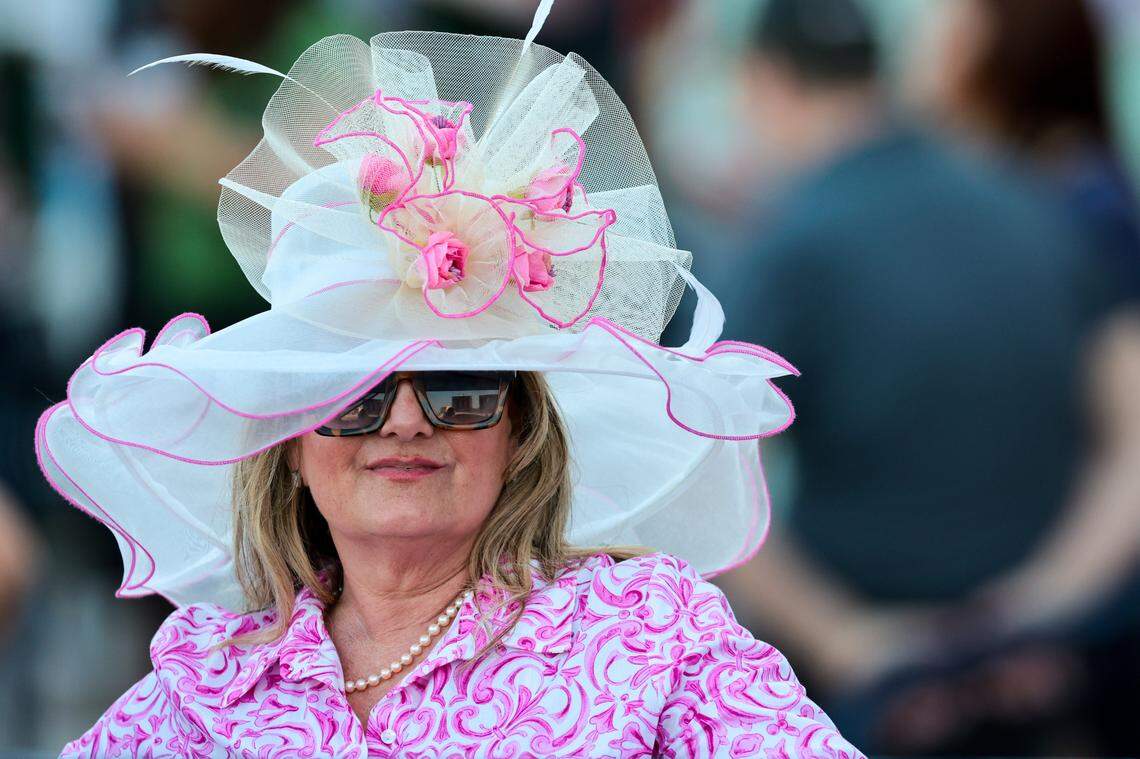 Shannon Manning wears a had while attending the 75th Curlin Florida Derby race at Gulfstream Park on March 28, 2026, in Hallandale, Florida.