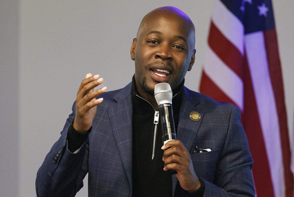 Vice Mayor Robert Stephen, III, speaks during the City of Miami Gardens Economic Improvement Summit on Tuesday, Jan. 21, 2025, at St. Thomas University.