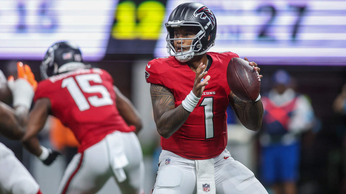 Greg Cote’s Poll Dance: What reaction should Tua get from Dolphins fans? Vote