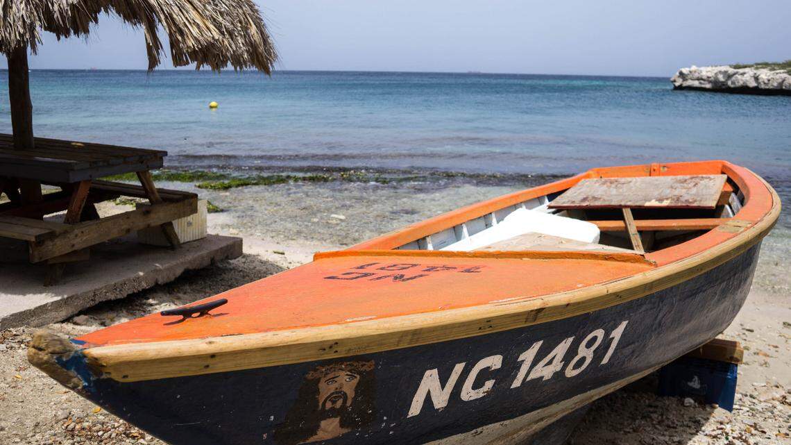 These idyllic Caribbean islands are trading illegal Venezuelan gold. Can it be stopped?