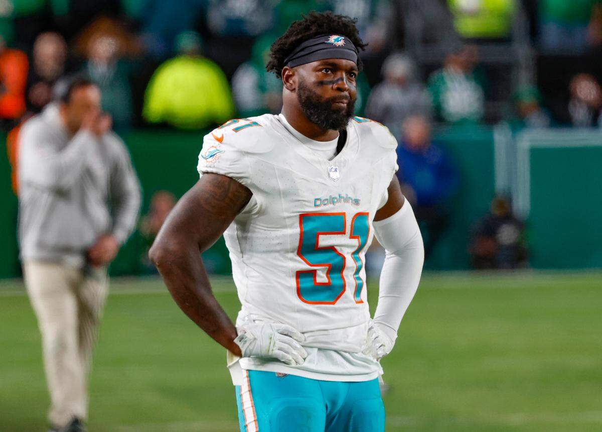Miami Dolphins linebacker David Long Jr. (51) reacts as Philadelphia Eagles lead late in the fourth quarter at Lincoln Financial Field, Philadelphia, PA on Sunday, October 22, 2023.