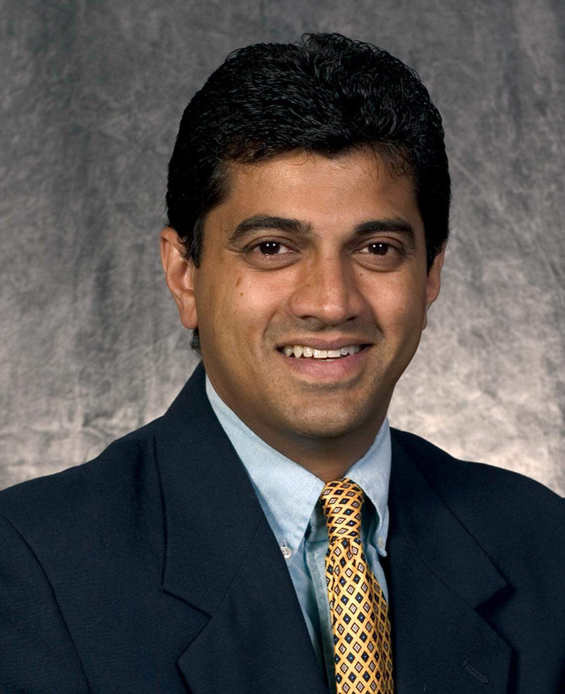 Narendra Kini, a pediatrician, resigned Friday after 11 years as chief executive of Nicklaus Children’s Health System.