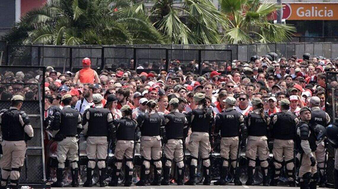 This is why the Copa Libertadores final between Argentine rivals may be moved to Miami
