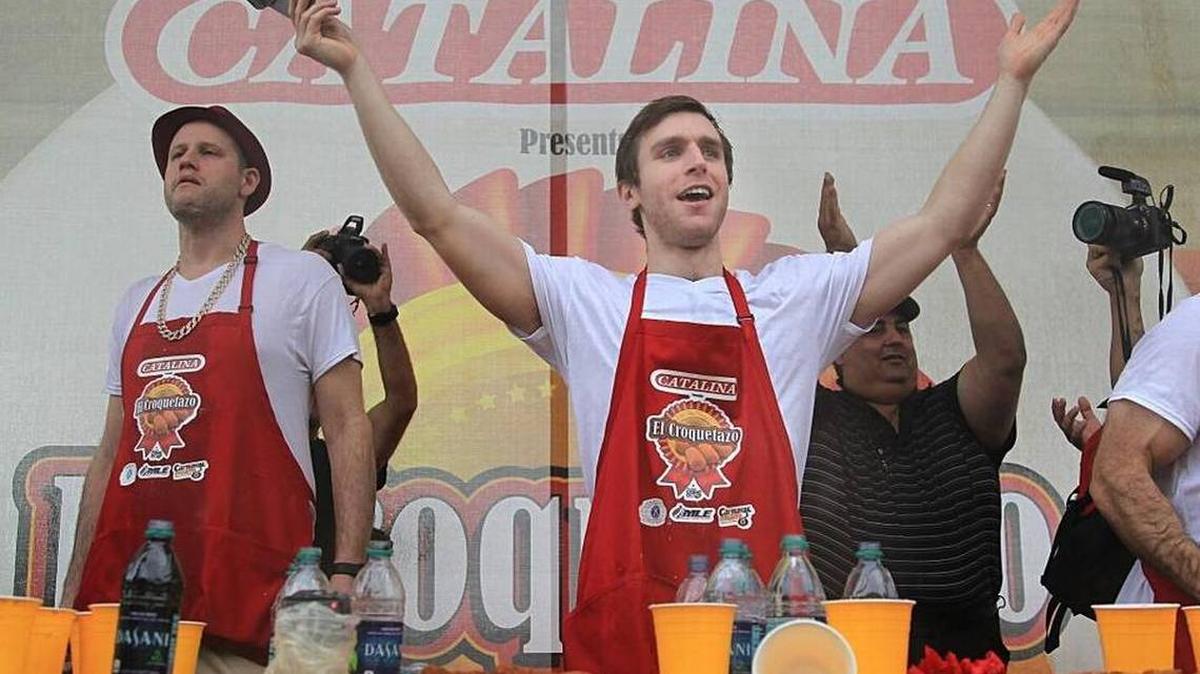 Two years ago, Carmen Cincotti was the Croqetazo champ. He ate 158 croquetas. Can any Miami hero one beat his record this year?