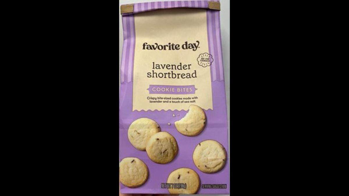 The cookies on the outside of the bag might not be the cookies on the inside of the bag.