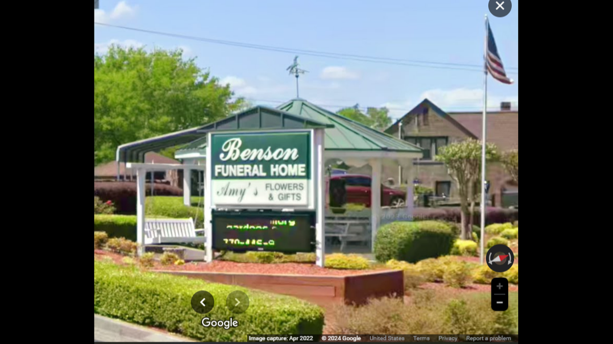 A man with an “extensive history of theft” is accused of targeting Georgia funeral homes like Benson Funeral Home in Dallas for their mortuary stretchers, cops say.