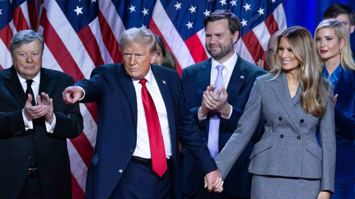 Donald Trump with wife Melania Trump at the Palm Beach County Convention Center after being elected president.