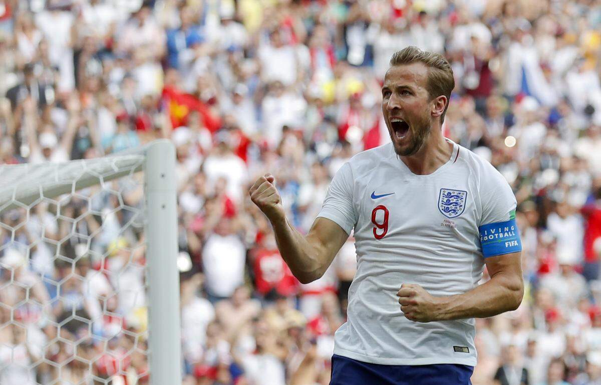 England's Harry Kane celebrates after he scored his side's second goal during the group G match between England and Panama at the 2018 soccer World Cup at the Nizhny Novgorod Stadium in Nizhny Novgorod , Russia, Sunday, June 24, 2018.
