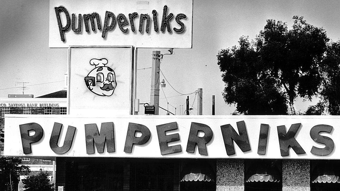 1-26-88--Herald File--Pumperniks Deli.