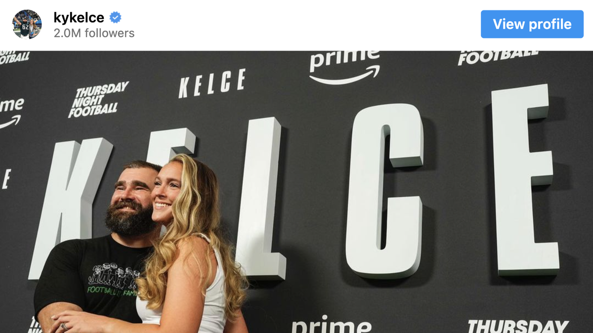 The mayor of Margate City, New Jersey, is offering Kylie and Jason Kelce an apology.