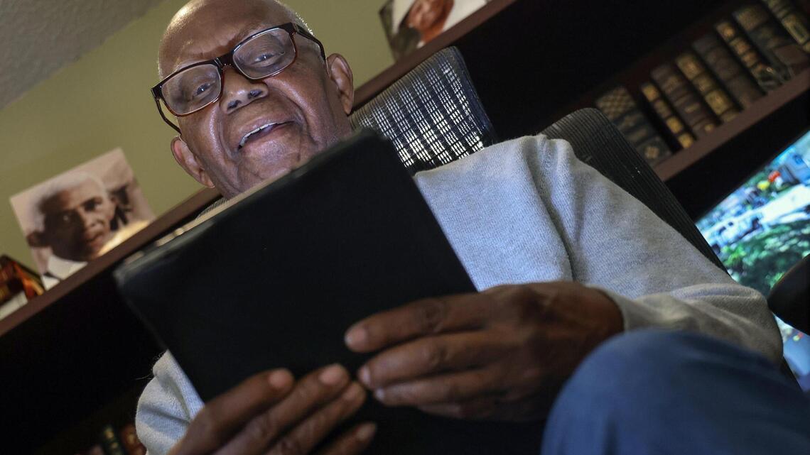 He’s almost 90, but he wants to teach North Miami seniors how to use tech