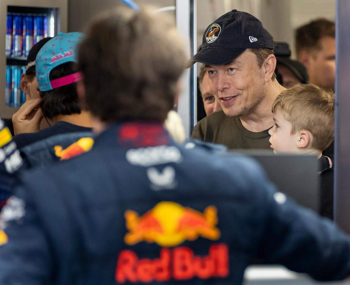 Elon Musk visits the Red Bull garage before the start of the third practice session at the Formula One Miami Grand Prix at the Miami International Autodrome on Saturday, May 6, 2023, in Miami Gardens, Fla.