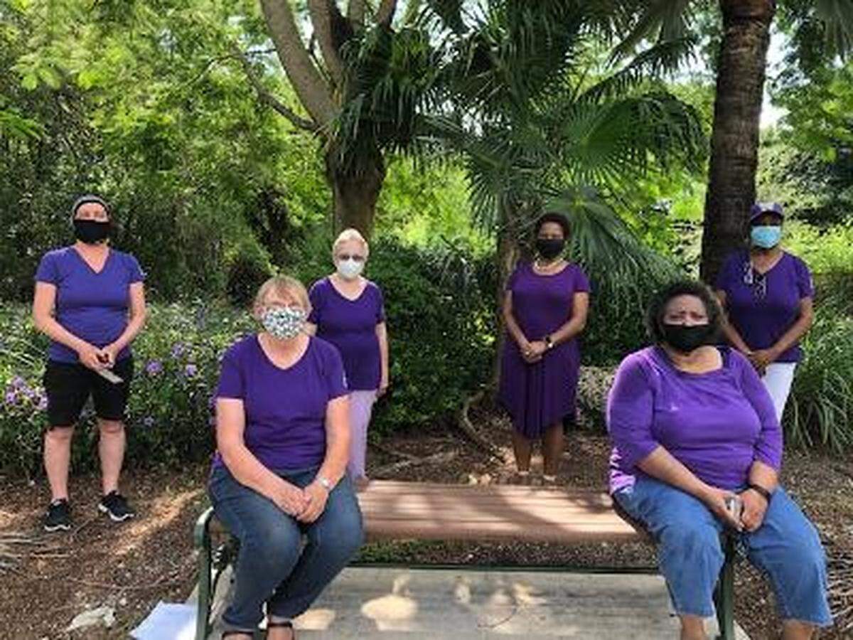 Some of the local members of the Florida Xi Chapter of Alpha Delta Kappa, an honorary international organization of women educators, are Mary Kay Martin, Carol Ackroyd, Nancy Crawford, La-Shanda West, Opal Duren, and Brenda Alford. The members are mostly educators in South Miami-Dade area.
