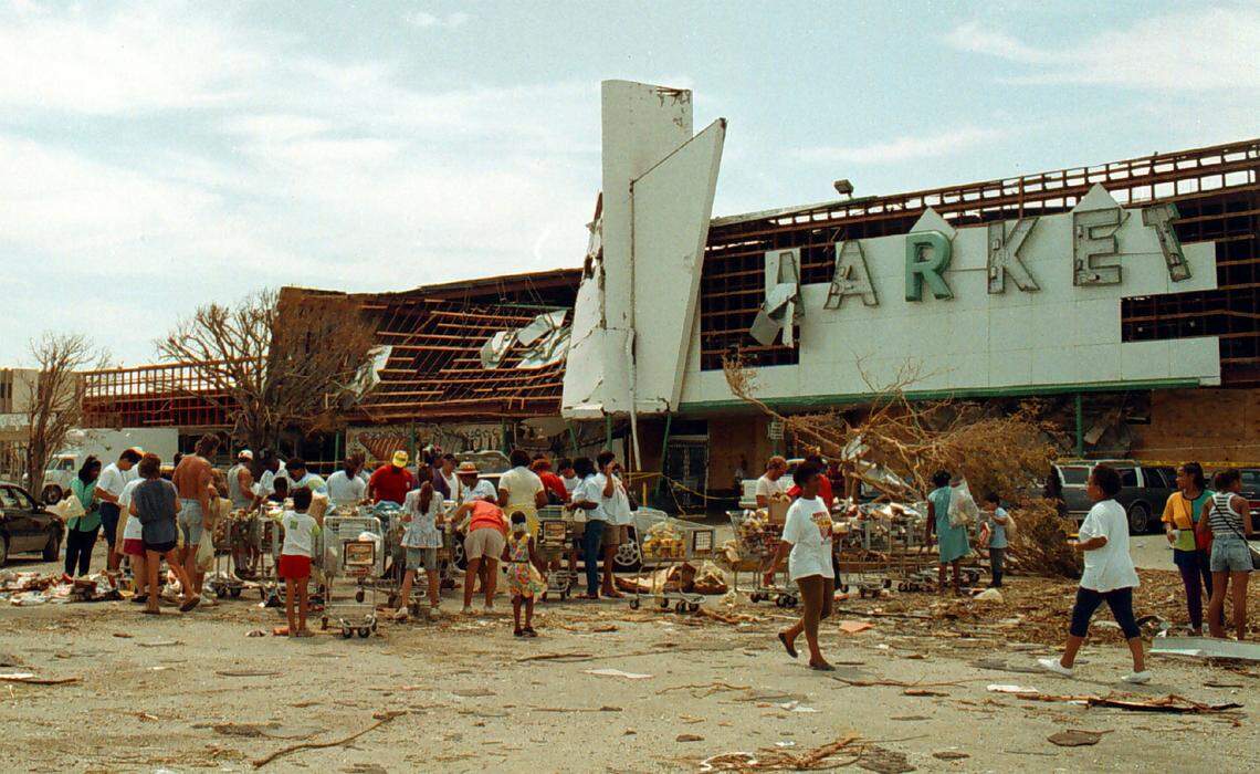 Publix at Colonial Drive in South Miami-Dade after Hurricane Andrew in 1992.