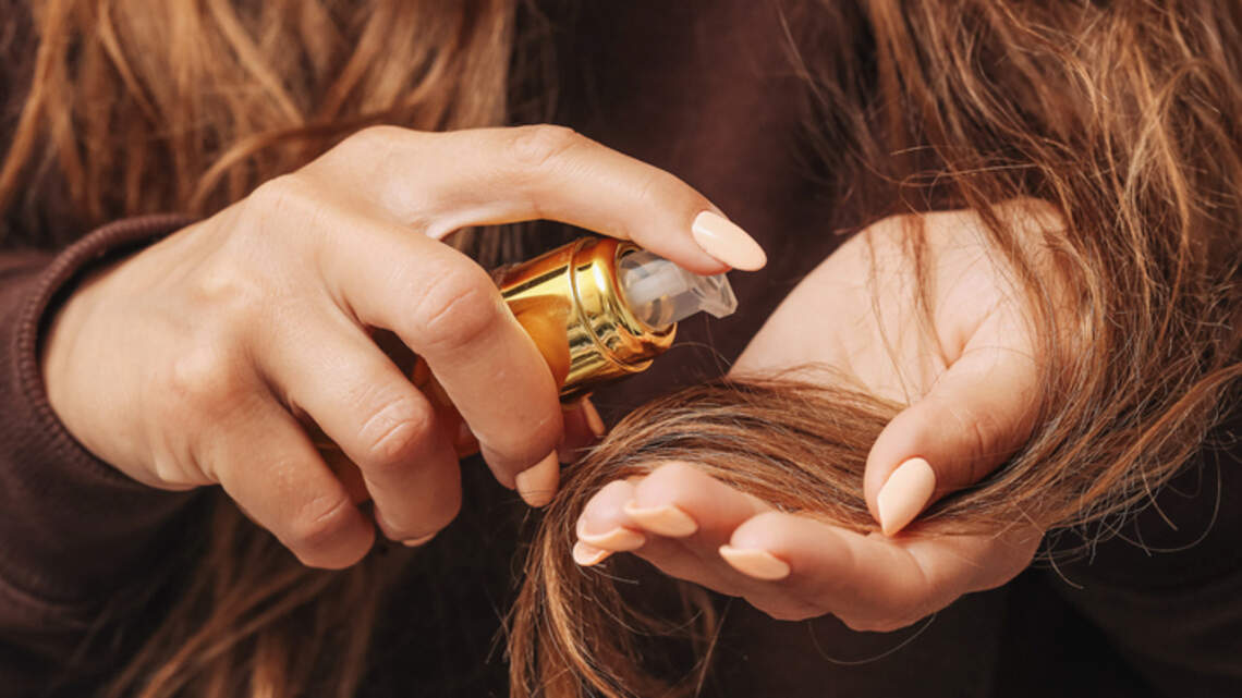 Hair Oil vs Hair Serum: The Real Differences and Why the Hybrid Formula Is the Future