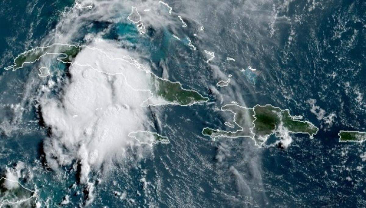 A weakening and shrinking Tropical Storm Elsa was expected to make landfall early Monday afternoon in the vicinity of the Bay of Pigs on the southern coast of Cuba’s central region.