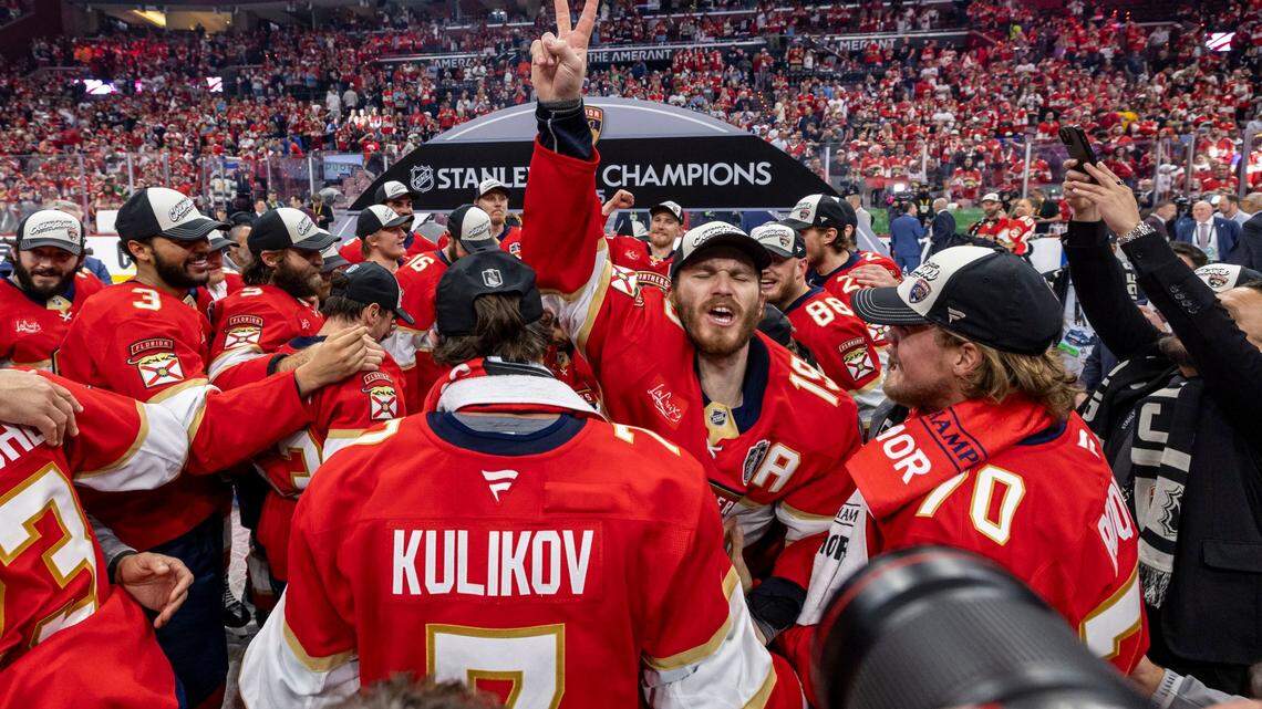 Florida Panthers left wing Matthew Tkachuk (19) signals 2 Stanley Cup victories with teammates after the Panthers defeated the Edmonton Oilers in Game 6 on Tuesday, June 17, 2025, at Amerant Bank Arena in Sunrise, Florida.