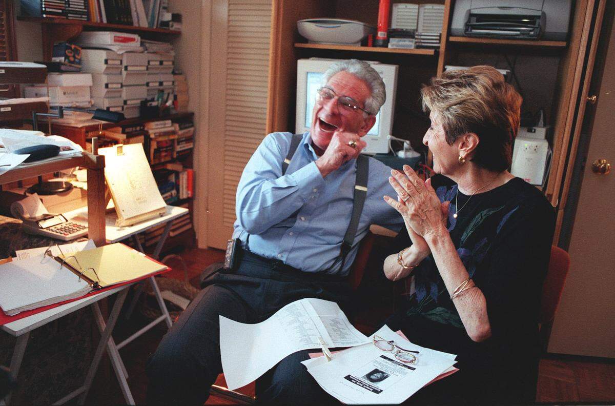 Doreen Marx, founder-director of the Temple Beth Am Concert Series and the “Sunday Afternoons of Music,” series works with her husband Byron Krulewitch on April 17, 2001, from the office of their South Miami-Dade home where they planned and organized the series for decades.