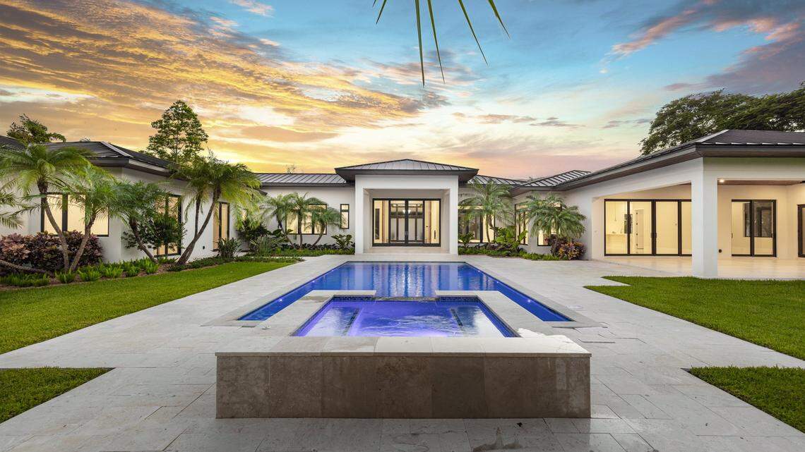 Miami mansion will be sold via cryptocurrency on blockchain | Miami Herald