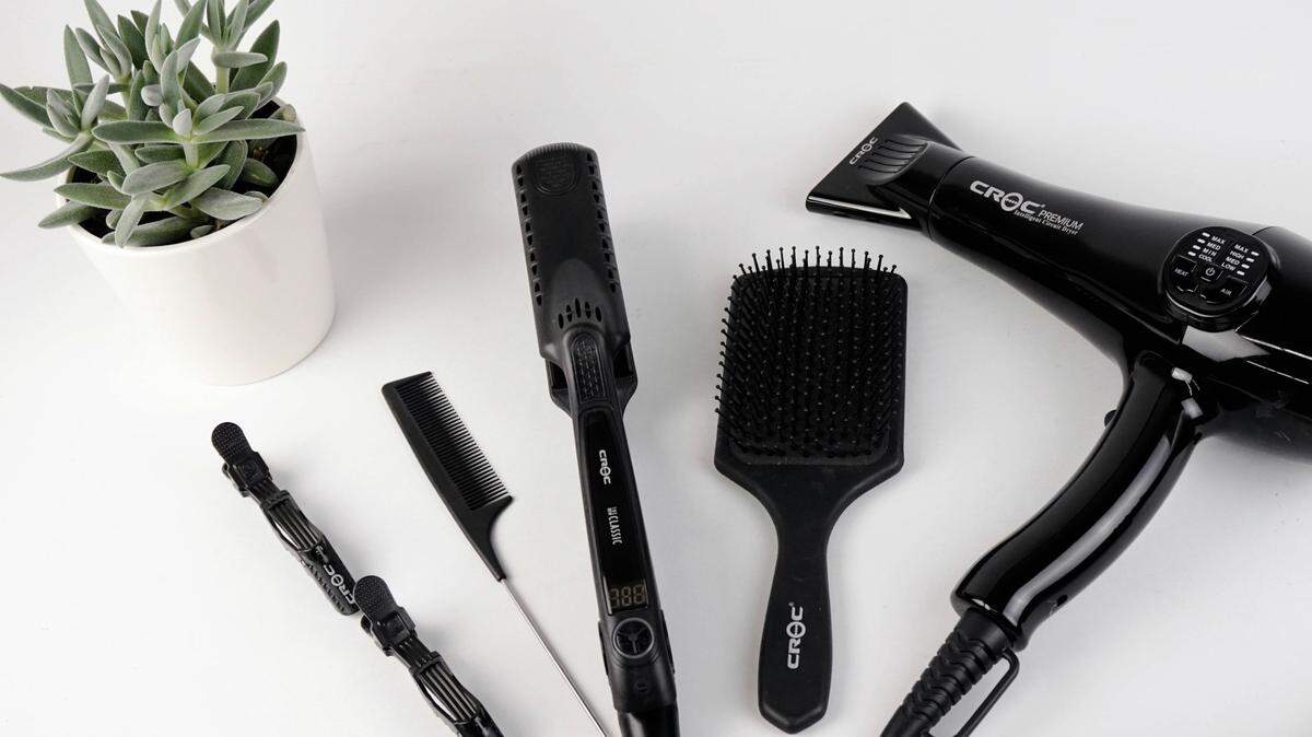 A woman fell seriously ill each time she had her hair chemically straightened at a salon, French doctors said.