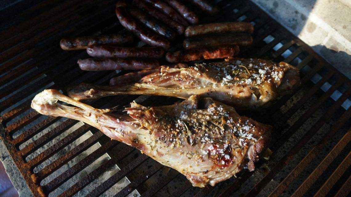 A man in his 40s spent 8 months on the carnivore diet before he developed odd yellow lines on his hands, doctors said.