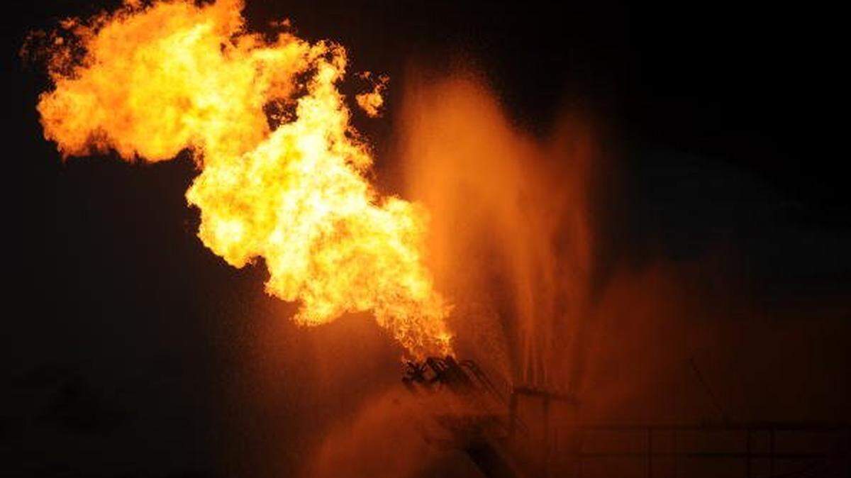 GULF OF MEXICO - MAY 16:  In this handout from the U.S. Coast Guard, Gas from the damaged Deepwater Horizon wellhead is burned by the drillship Discoverer Enterprise May 16, 2010 in the Gulf of Mexico off the coast Louisiana. Interior Secretary Ken Salazar will face lawmakers May 18, 2010 over the spill that could potentially reach Florida in the coming days.  (Photo by Patrick Kelley/U.S. Coast Guard via Getty Images)