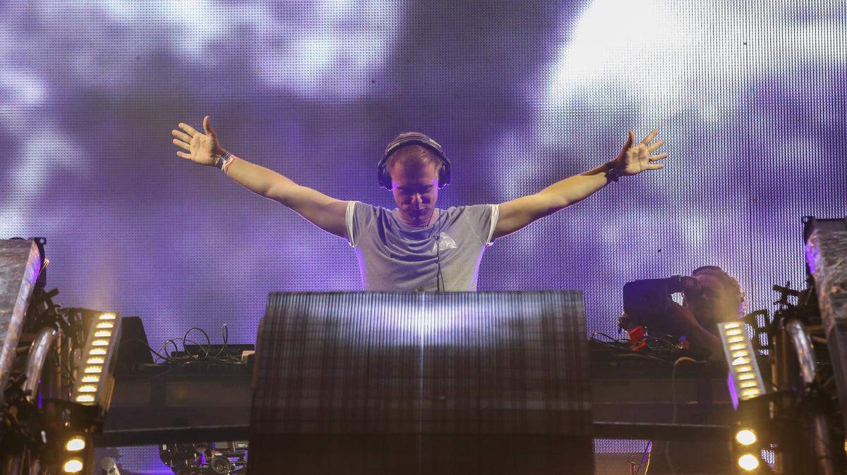 Armin Van Buuren, who is also performing a set this year, amps up the crowd at Ultra in 2016..