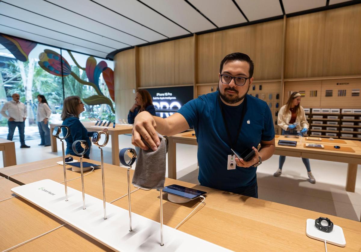 Photos from a media tour of a new Apple store that is about to open on Wednesday, Jan. 22, 2025, in downtown Miami, Fla.