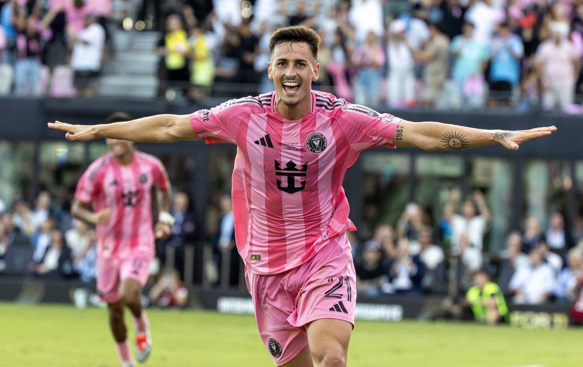 Inter Miami forward Tadeo Allende (21) celebrates after scoring the team’s third goal during the second half of the MLS Cup final against the Vancouver Whitecaps at Chase Stadium on Saturday, Dec. 6, 2025, in Fort Lauderdale, Fla.