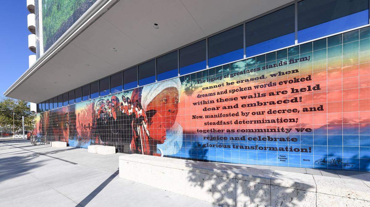 Robert McKnight’s public artwork at new 3 MiamiCentral development and transportation hub pays homage  to Overtown’s history and culture.