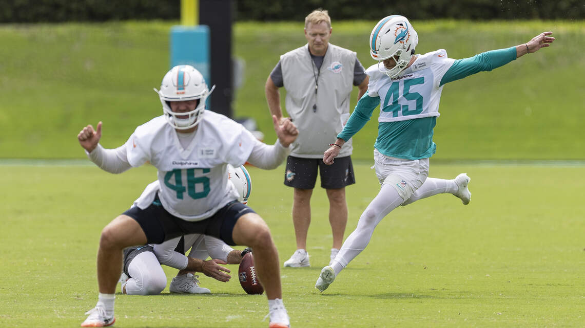 Dolphins cut kicker Riley Patterson, bring back Zane Gonzalez