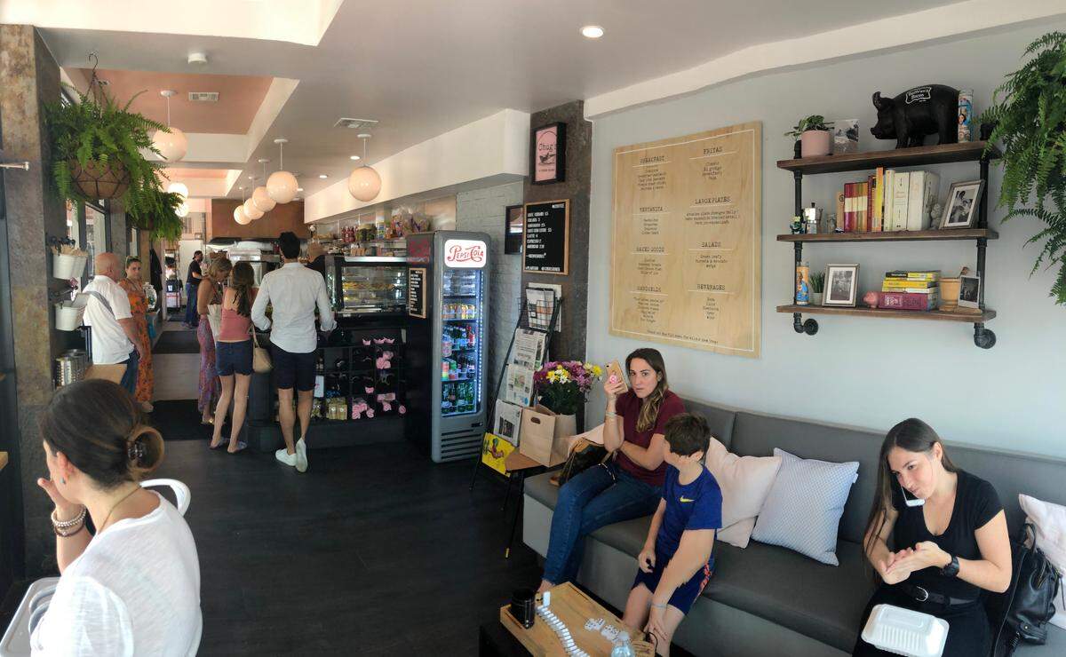 Indoor seating at Chug’s diner in Coconut Grove
