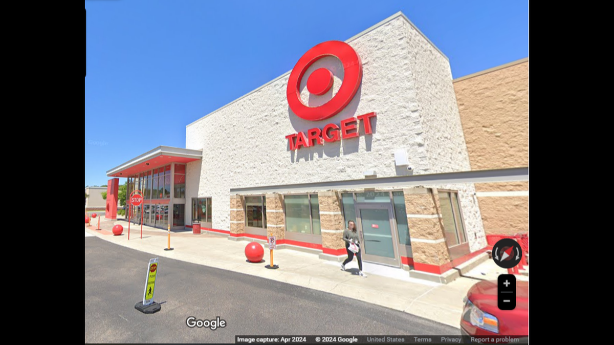 Maggie Prescott reported losing the ring outside the Target in Yulee, about a 24-mile drive north from Jacksonville, officials said.