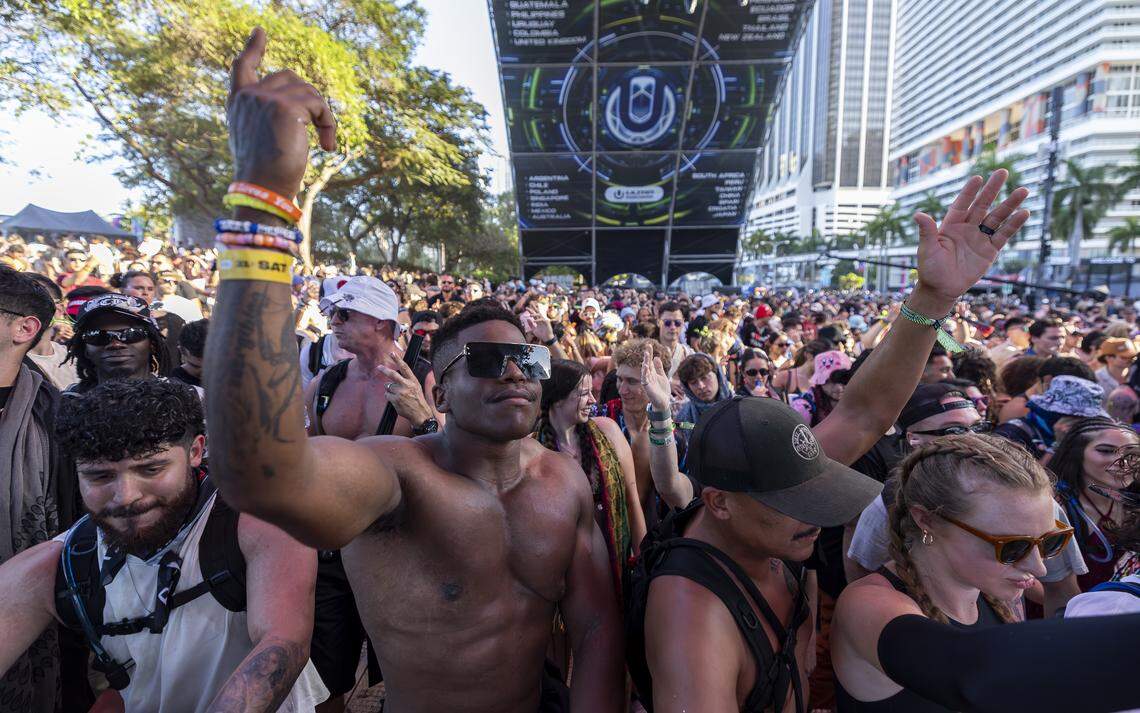 Prince Horsted, center-left, dances as Bou performs during Ultra Music Festival’s 26th anniversary at Bayfront Park on Saturday, March 28, 2026, in downtown Miami, Fla.