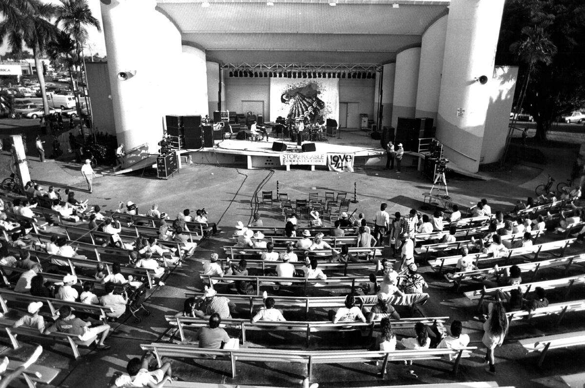 A saxaphonist performs in 1988 at the old amphitheater on Young Circle in downtown Hollywood.