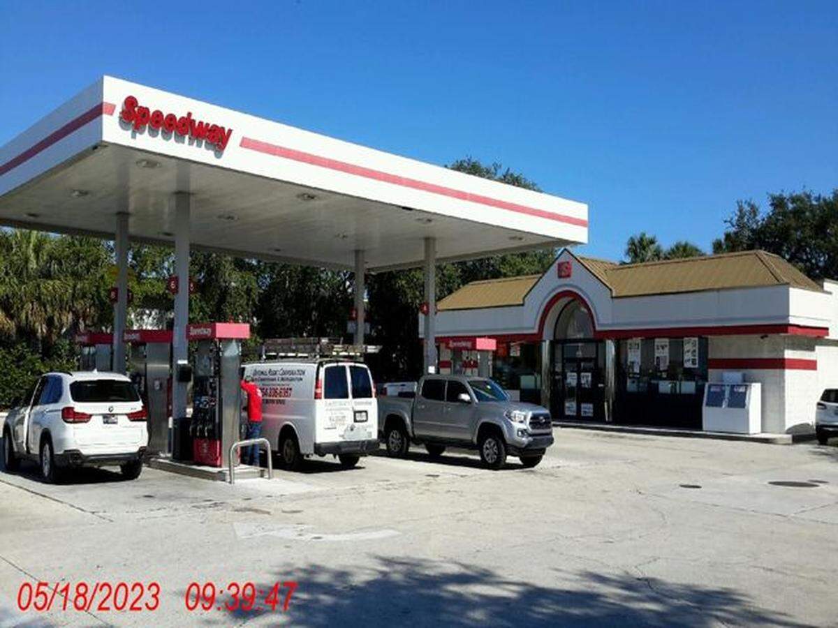 Speedway gas station, 7721 Hollywood Blvd., Pembroke Pines.