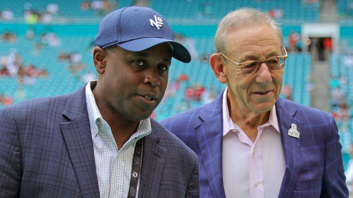 Dolphins owner Stephen Ross explains decision to keep GM Chris Grier after firing Brian Flores