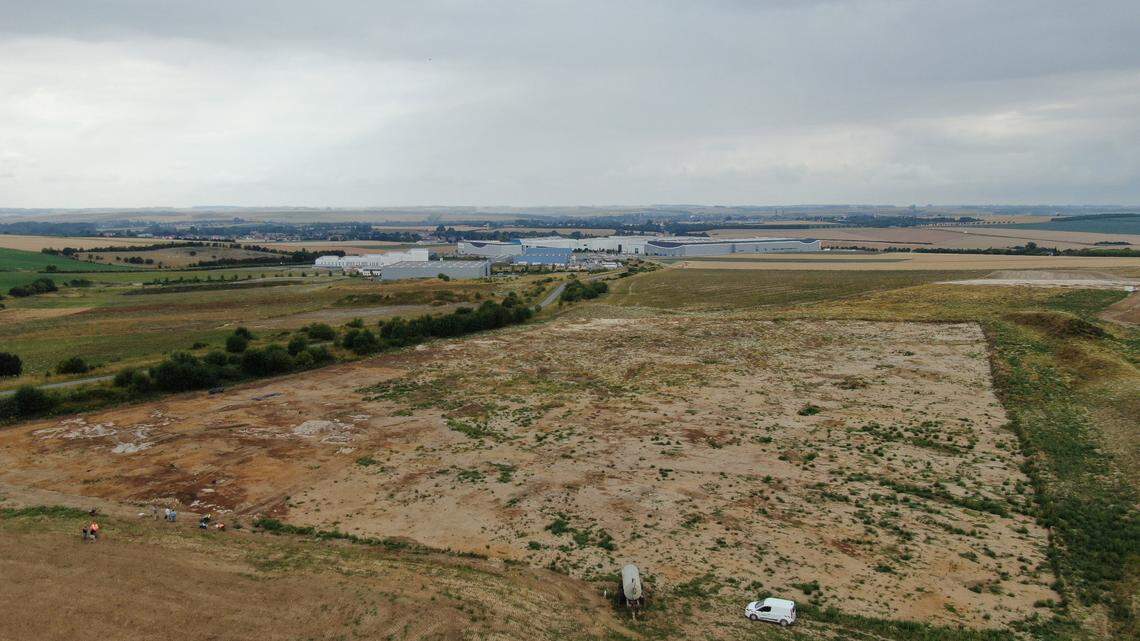 Archaeologists found an unusual ancient jewelry-filled burial in France.