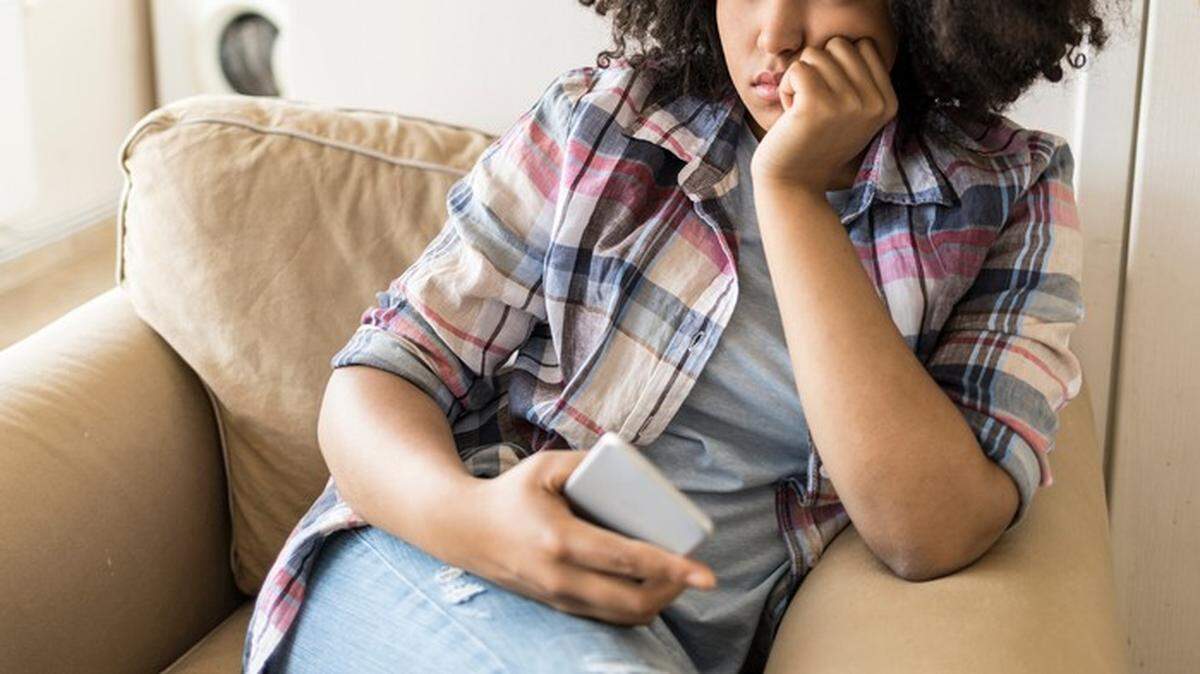 During the isolation of the coronavirus pandemic, people are using social media and other virtual methods to share their grief over the loss of loved ones.