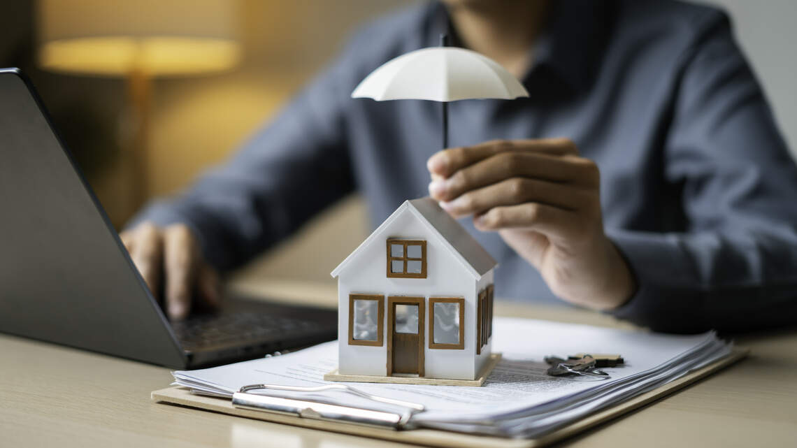 What happens when your HVAC, water heater or fridge breaks? Here’s how a home warranty may help you